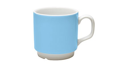 Henkelbecher 20cl, hellblau stapelbar, Ablaufrinne